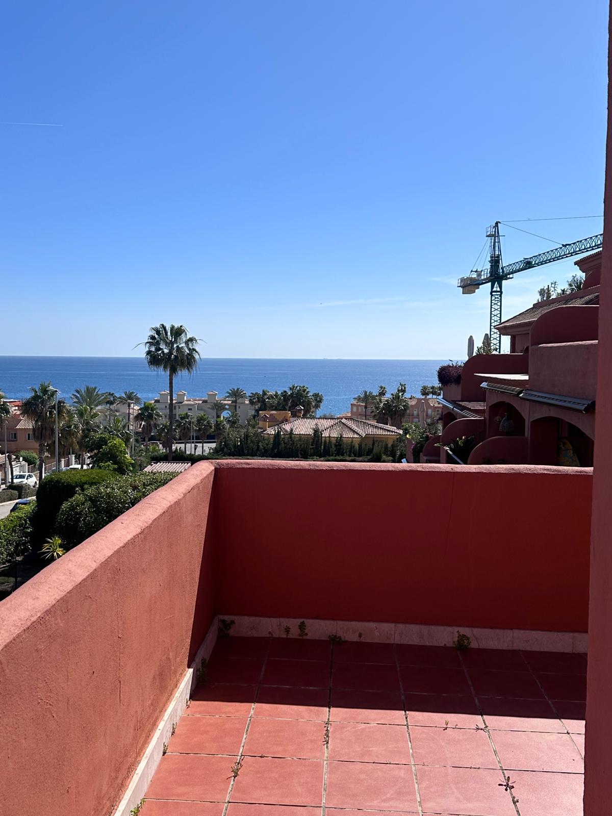 Estepona - Ático en venta 3hab. en avenida Costa Galera