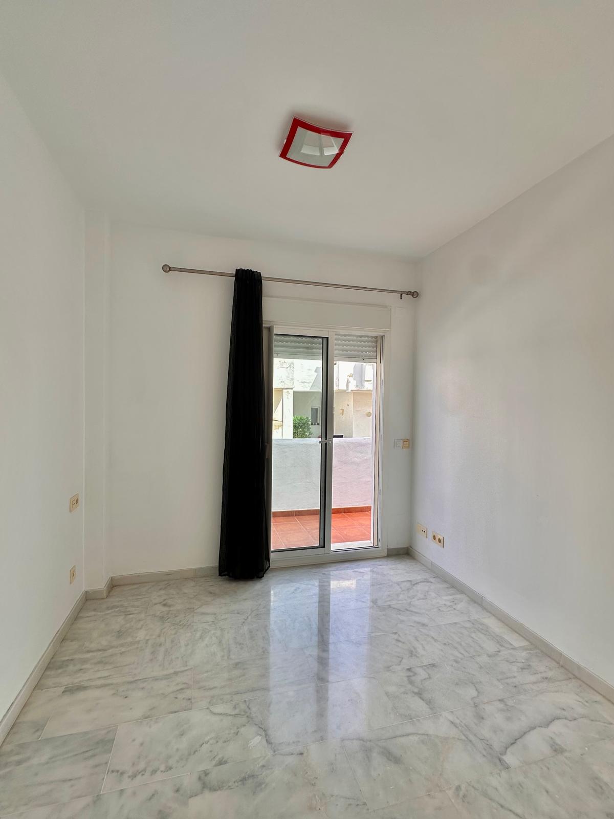 Estepona - Ático en venta en calle Villa Borghese