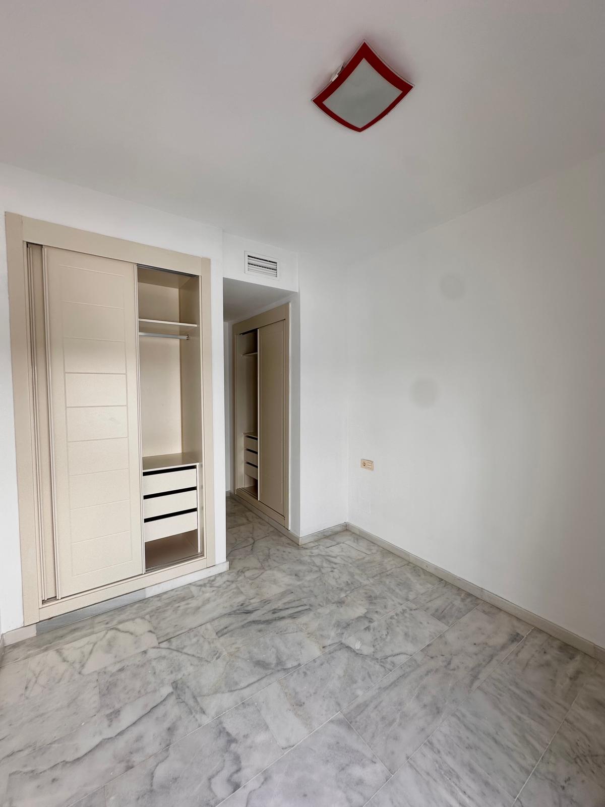 Estepona - Ático en venta en calle Villa Borghese