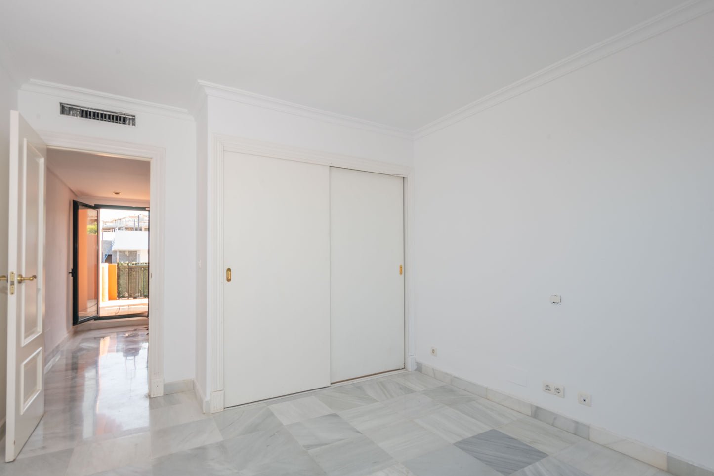 Cabopino - Ático 3hab. en venta en Lugar Urbanizacion Artola