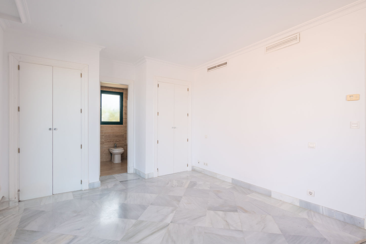 Cabopino - Ático 3hab. en venta en Lugar Urbanizacion Artola