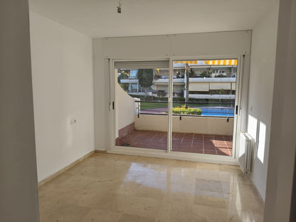 Marbella - Piso exterior 3hab. en Calle Camino Cortes