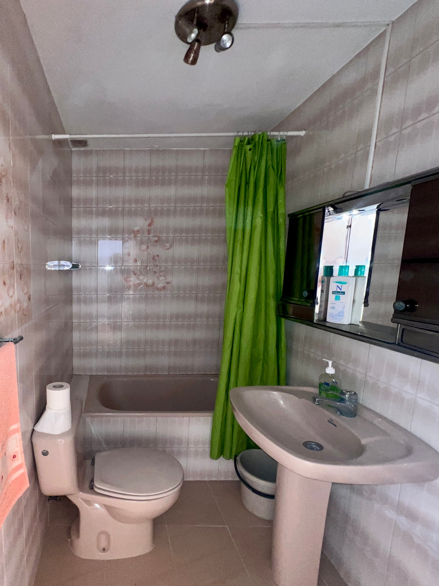 Manilva - Chalet adosado 2hab. en venta en Urbanización Monte Viñas