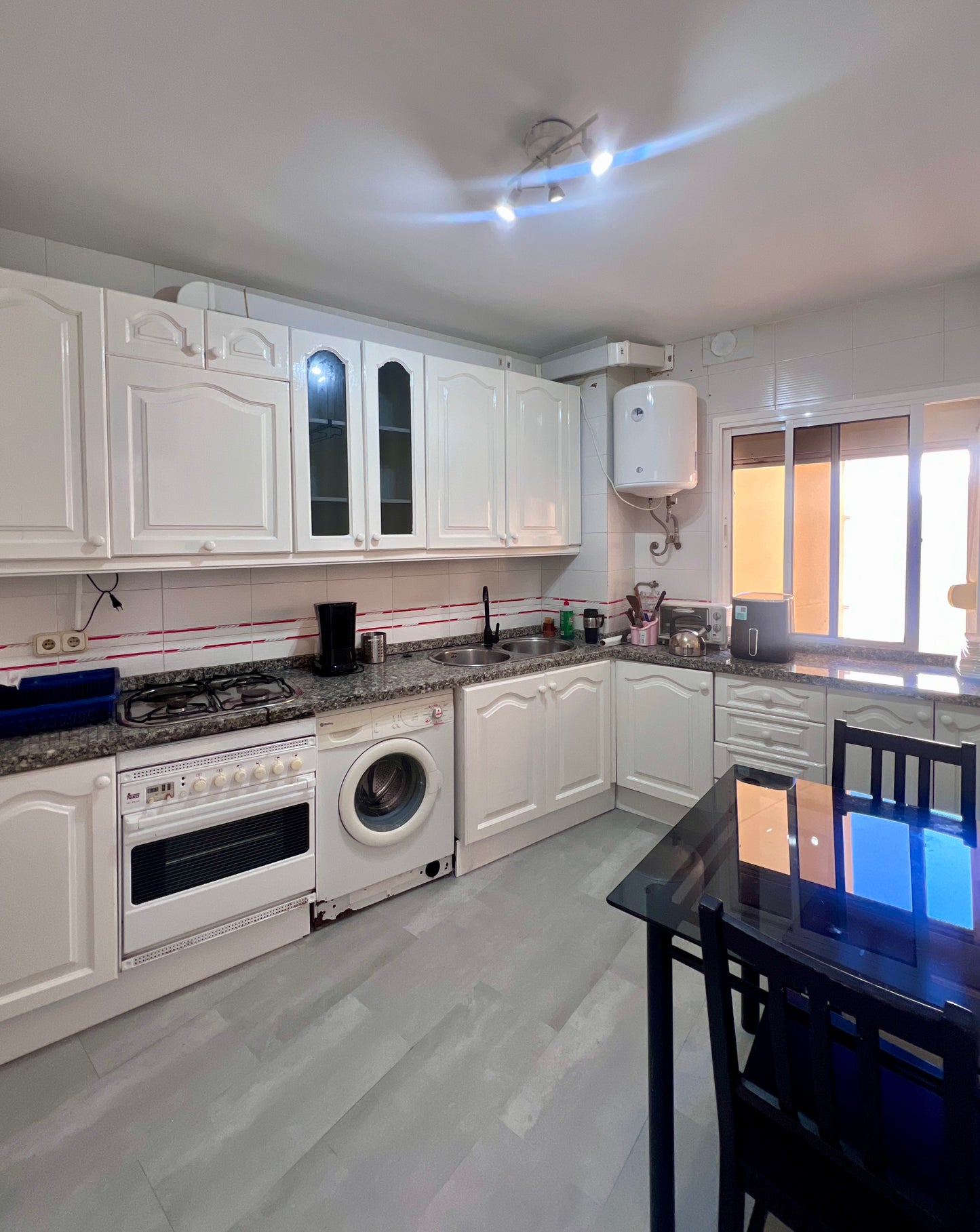 La Carihuela - Piso en venta en Avenida Carlota Alessandri