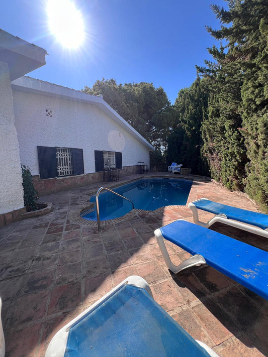 Benalmadena - Chalet independiente en alquiler en Avenida de Mijas