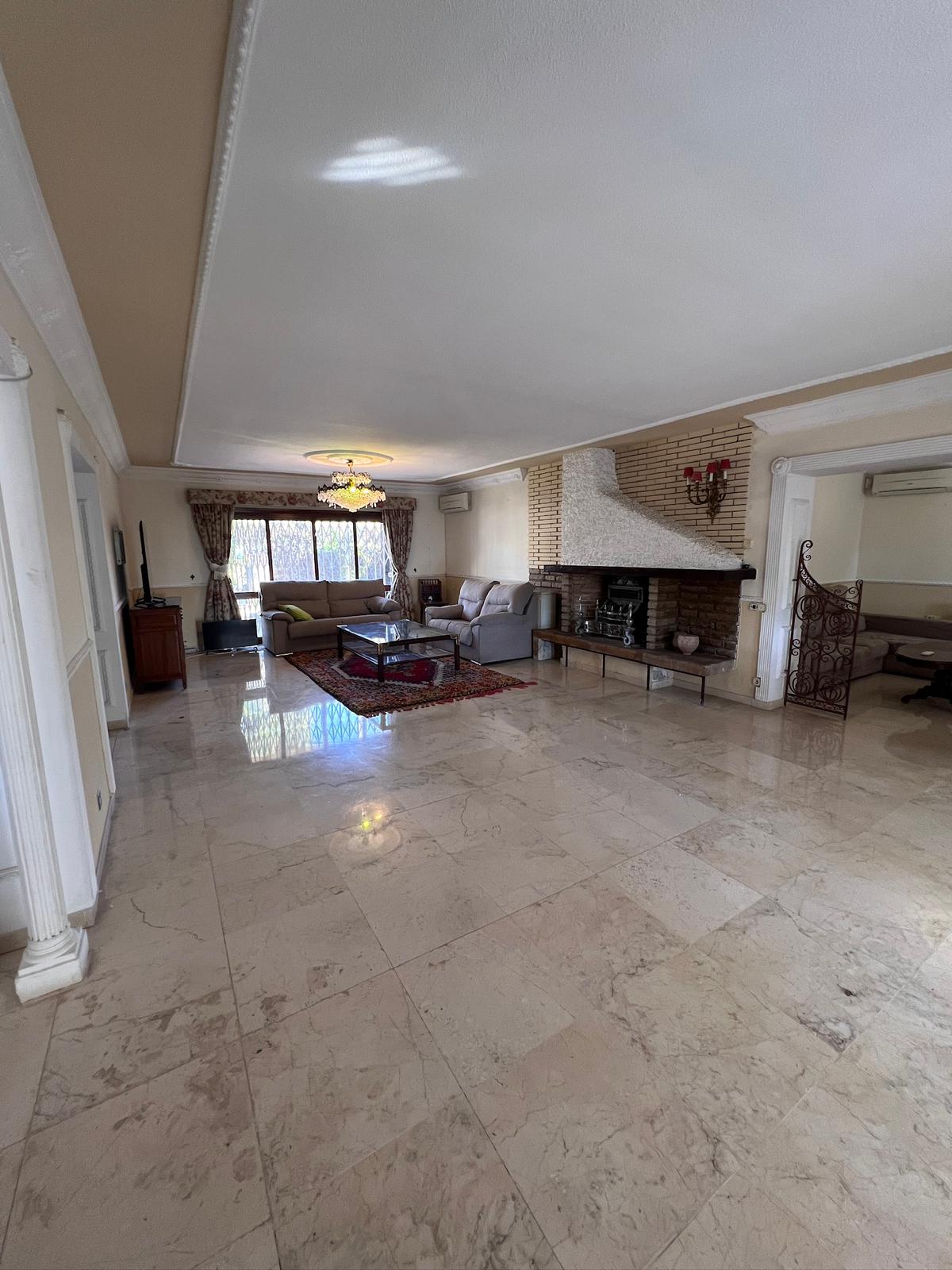 Benalmadena - Chalet independiente en alquiler en Avenida de Mijas